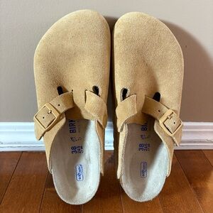 Birkenstock Boston clog size 38, suede leather, latte cream colour